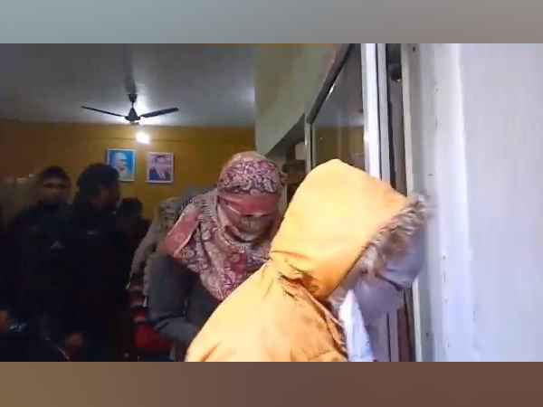 आठ लोगों को किया गिरफ्तार