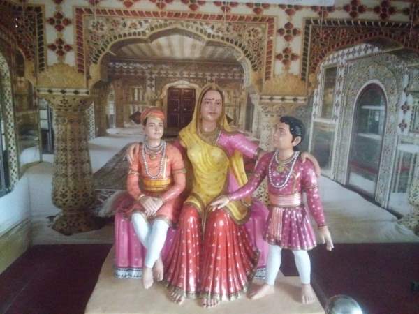 चित्तौड़गढ़ का शासक बनना चाहता था बनवीर 