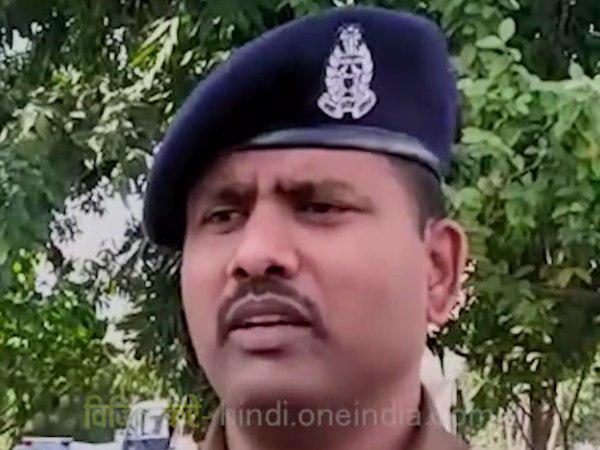 Female BJP leader beat acmo in Bijnor Female BJP leader beat acmo in Bijnor