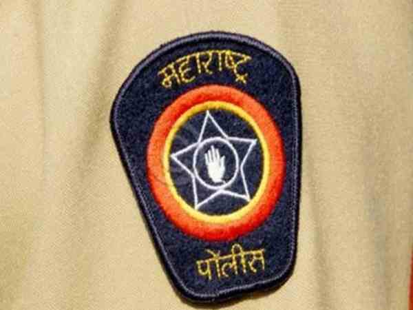 पुलिस ने की सख्ती से पूछताछ पुलिस ने की सख्ती से पूछताछ