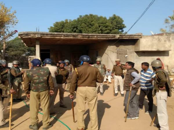 Sikar Police Raid At Two history sheeters Home in Neem Ka Thana area