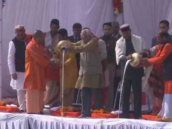 1953 में राजेंद्र प्रसाद के बाद रामनाथ कोविंद कुंभ के लिए पधारे 1953 में राजेंद्र प्रसाद के बाद रामनाथ कोविंद कुंभ के लिए पधारे