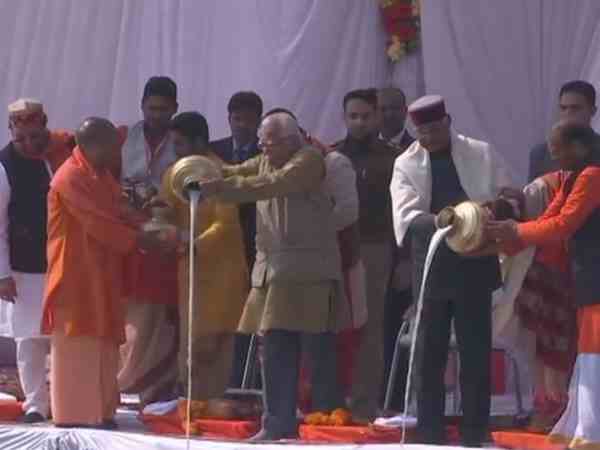 अफसरों ने संभाली स्थिति अफसरों ने संभाली स्थिति