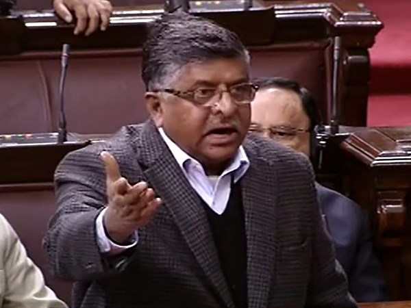 अगड़े वर्ग के लोग रिक्शा चलाते हुए मिलेंगे अगड़े वर्ग के लोग रिक्शा चलाते हुए मिलेंगे