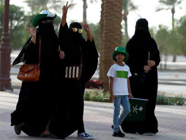 लेकिन अभी चाहिए और आजादी 