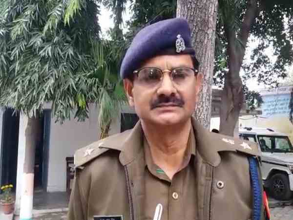 A youth beaten in public in Shamli