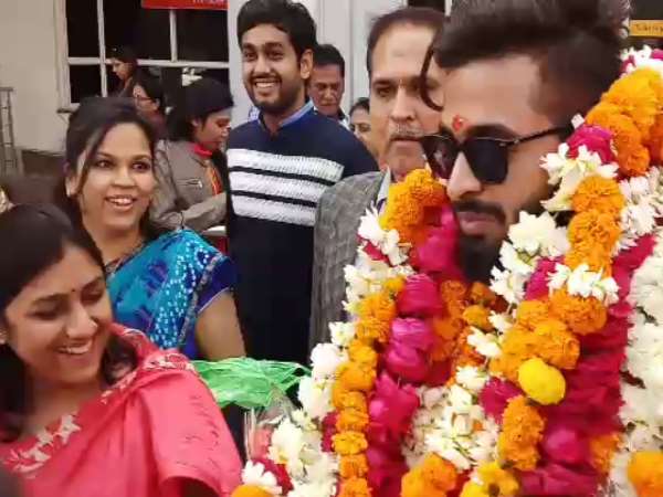 टॉपर बनकर जोधपुर पहुंचा सिद्धांत भंडारी