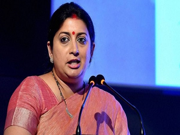 ईरानी रैली को संबोधित करने पहुंची थीं