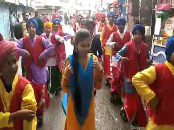 अभी भी सवाल का जवाब नहीं