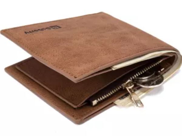 पर्स में रखें ये चीजें 