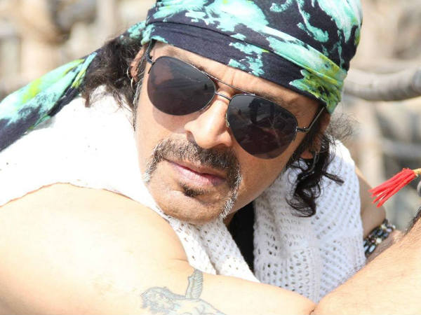 महेश आनंद के बारे में खास जानकारी