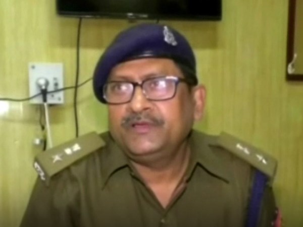 two killed one injured road accident in kanpur 