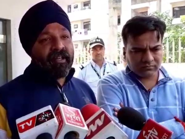 बदमाशों ने लूट के इरादे से मारी गोली बदमाशों ने लूट के इरादे से मारी गोली