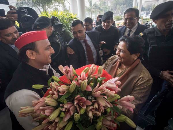 आधी से अधिक सीटों पर जीतने का दम