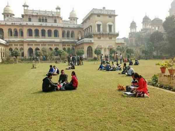 allahabad university offered job to the martyr mahesh yadav family allahabad university offered job to the martyr mahesh yadav family