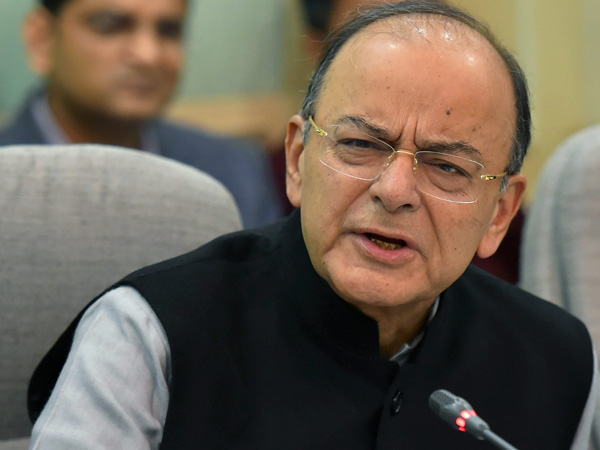 'पाक के खिलाफ हर मोर्चे पर लड़ाई जारी रहेगी'