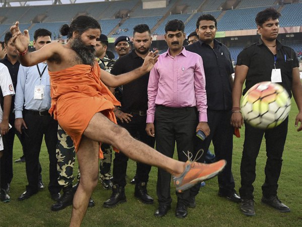 पाकिस्तान को ऐसा सबक सिखाएं कि खड़े होने की हिम्मत न कर सके पाकिस्तान को ऐसा सबक सिखाएं कि खड़े होने की हिम्मत न कर सके