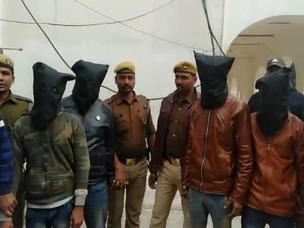 three bounty criminal arrested with morphine worth rs one crore