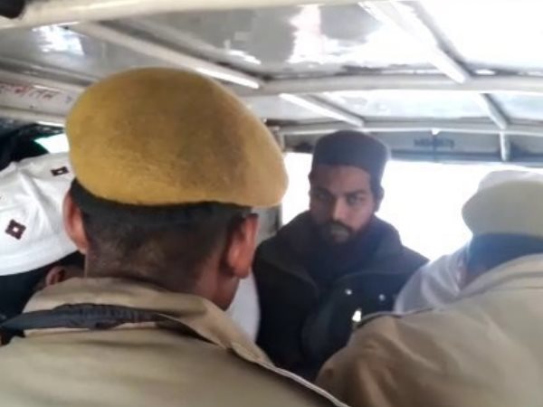 मकान मालिक को दी जान से मारने की धमकी