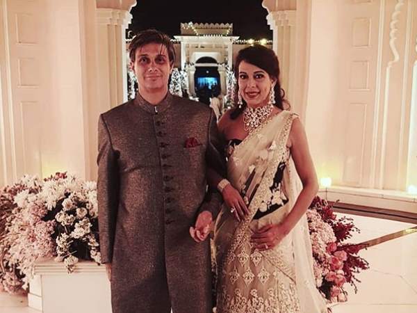 वेलेनटाइन डे पर की सगाई