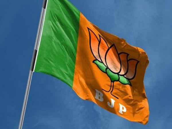 उत्तराखंड में किसको कितनी सीट? उत्तराखंड में किसको कितनी सीट?