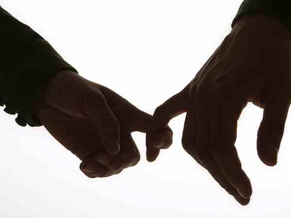 तीसरे मंजिल से लगाई छलांग