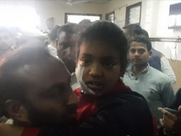 school bus accident three student injured in rampur