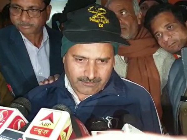 अब की बार आर या पार