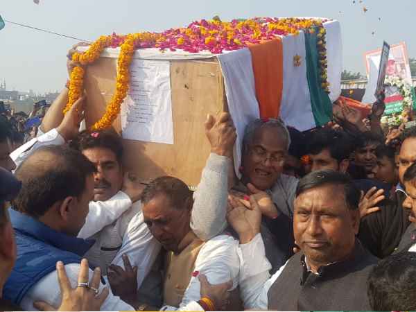 घर में इकलौता था कमाने वाला