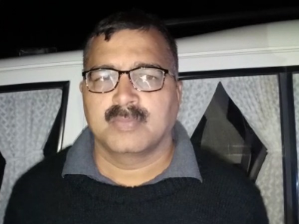 आरोपी फरार, पुलिस कर रही तलाश