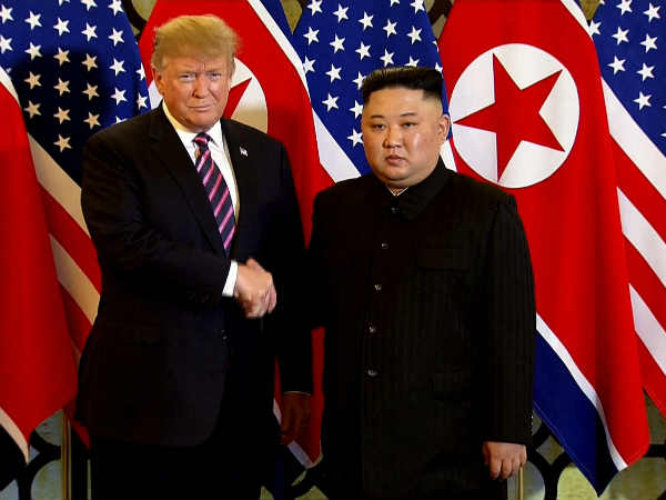 दोनों ही कम्‍युनिस्‍ट देश 