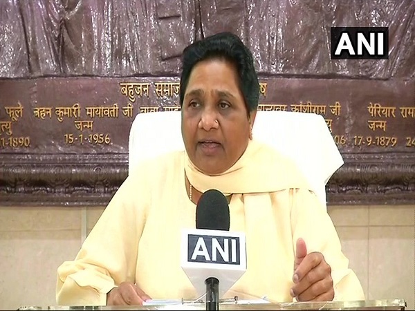 कमलनाथ सरकार में भी जारी है शोषण- मायावती