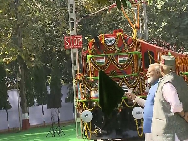 'योजनाओं का लाभ समाज के हर वर्ग को समान रूप से मिलेगा'