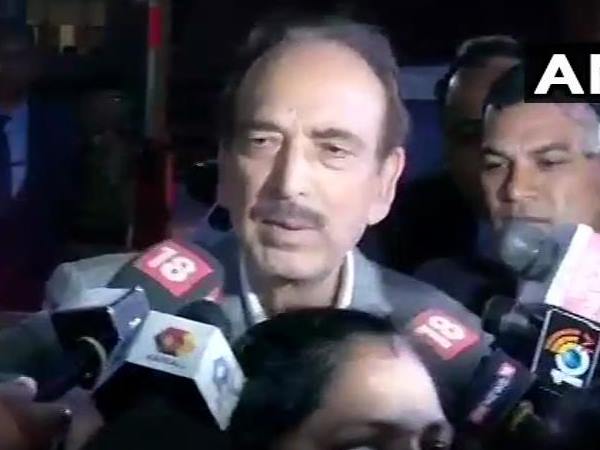 कांग्रेस ने सेना की कार्रवाई को सराहा