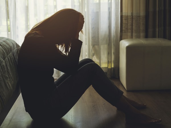 लिफ्ट के बहाने ले गया अपने कॉल सेंटर