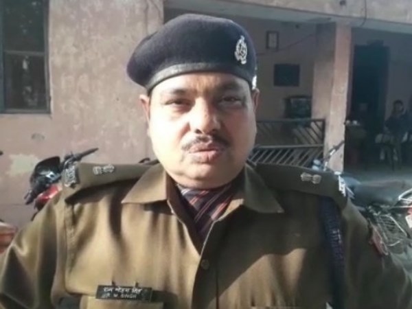 फायरिंग करते हुए फरार हुए बदमाश