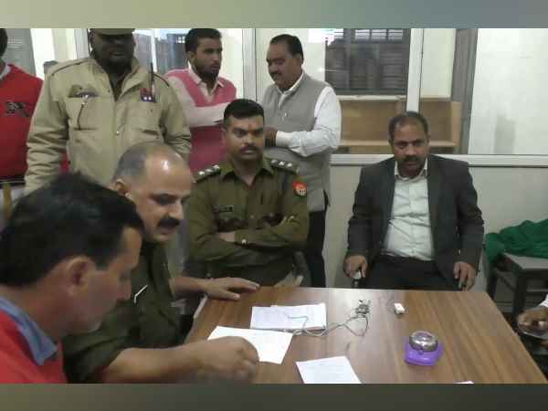 प्राचार्य ने पुलिस की तहरीर