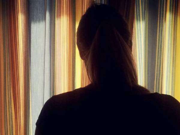 हिंसक प्रदर्शन वाले वीडियो भी दिखाए