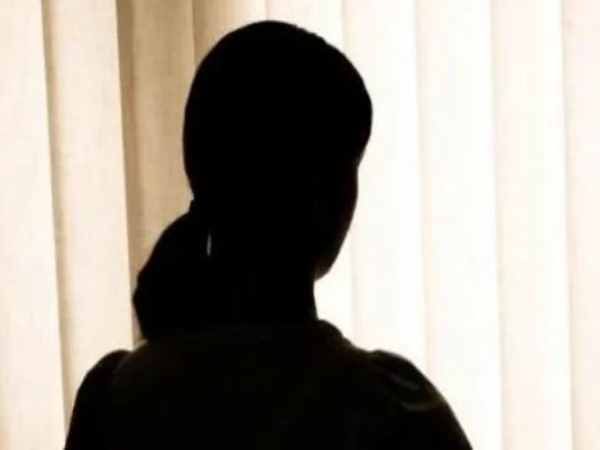 दोनों को हो गया एक ही युवती से प्यार