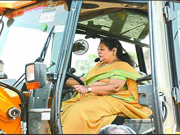 मोटर व्हीकल एक्ट की धारा—181 के तहत लगा जुर्माना