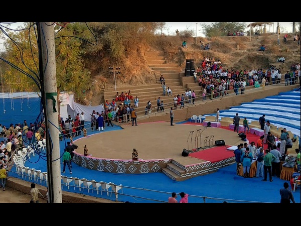 नृत्य और कला कार्यक्रमों को प्रस्तुत किया जाएगा