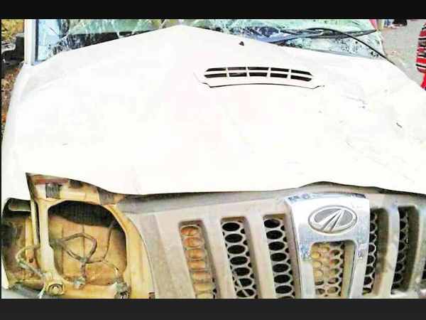 Car hit the rickshaw in rajkot, three deaths