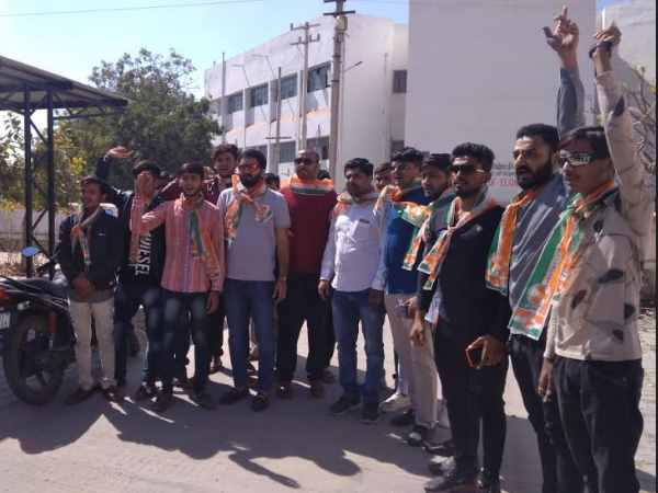 आरोपी प्रोफेसर को बीवी ने भी छोड़कर चली गई थी