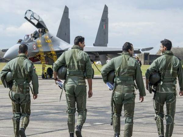 नासिक में रहता है शहीद निनाद अनिल मांडवगणे का परिवार नासिक में रहता है शहीद निनाद अनिल मांडवगणे का परिवार