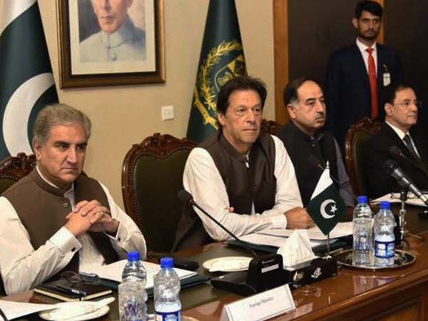 हमला जैश पर या पाकिस्तान पर- यहीं छिपी है सियासत