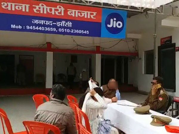 छेड़खानी का विरोध करने पर दी धमकी