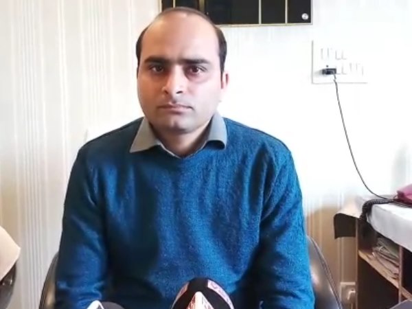 jhansi district supply officer arrested for making dm fake signature