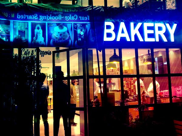 Karachi Bakery in Bengaluru on covered up the Karachi part of its signboard after protest against its name Karachi Bakery in Bengaluru on covered up the Karachi part of its signboard after protest against its name