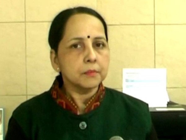 नामी अस्पताल इस बात का उठाते हैं फायदा