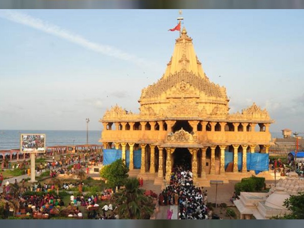 Intelligence input warns terror strike in Gujarat,CM holds meeting Intelligence input warns terror strike in Gujarat,CM holds meeting